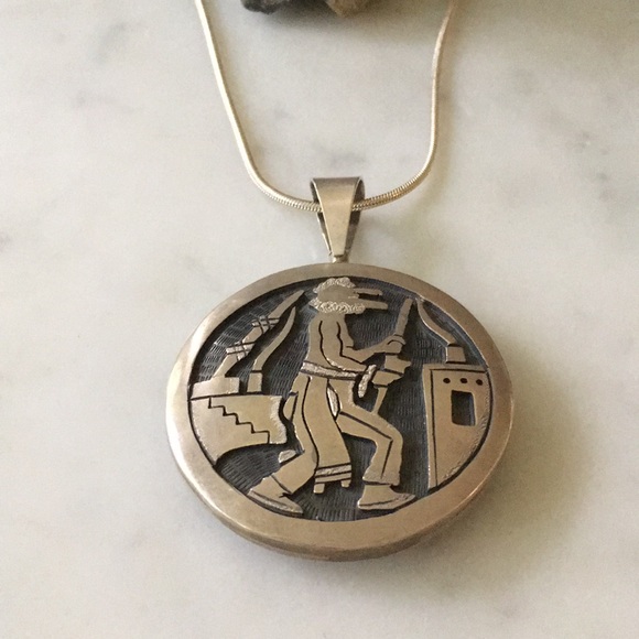 Vintage Hopi Native American Reversible Pendant - Picture 8 of 10